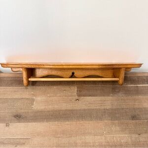 Vintage Wooden Wall Shelf Towel Bar Scroll Trinket Towel Quilt Hanging Storage